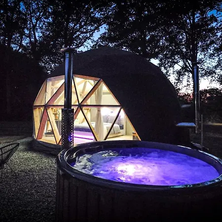 Lüks kamp alanı Dome Bao Luxe Climatise Lesterps